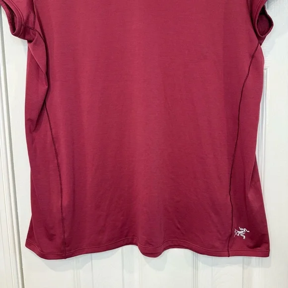 Arc'teryx Kapta Top Short Sleeve Shirt Dark Magenta Pink Womens XL Athletic - Picture 3 of 9